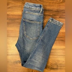 Zara jeans